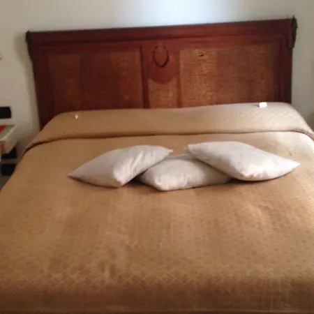 ベッド・アンド・ブレックファスト La Dimora Dei Baroni 3*