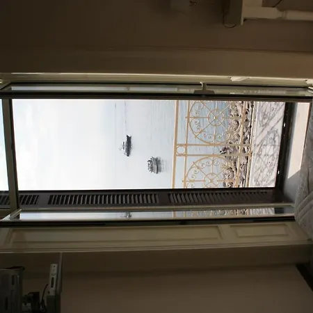 La Dimora Dei Baroni לינה וארוחת בוקר נאפולי