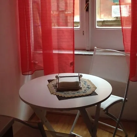 La Dimora Dei Baroni Bed & Breakfast