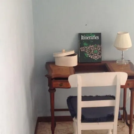 La Dimora Dei Baroni לינה וארוחת בוקר נאפולי