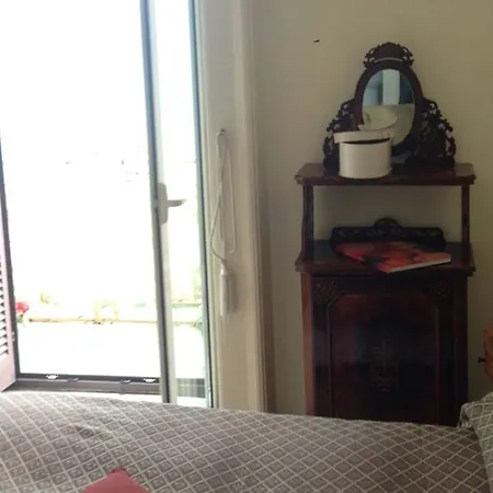 La Dimora Dei Baroni Bed & Breakfast