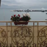 La Dimora Dei Baroni 3* Napoli